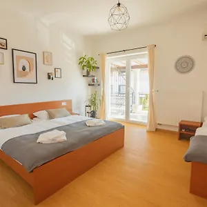  Apartment Klara